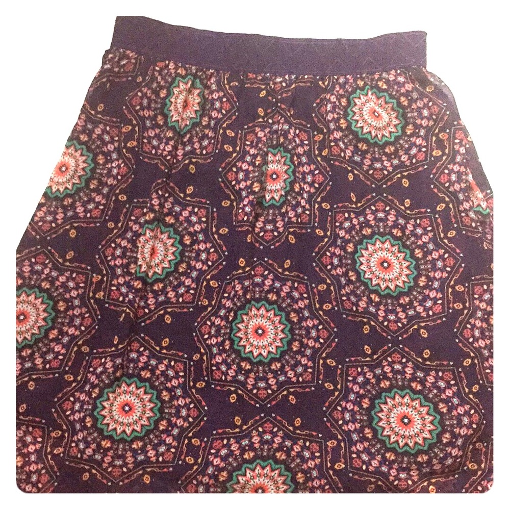 Xlarge Medallion LuLaRoe Lola!